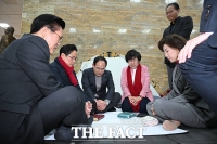  '마은혁 아웃' 단식에 이어... 기도로 뭉친 국민의힘 [TF포착]